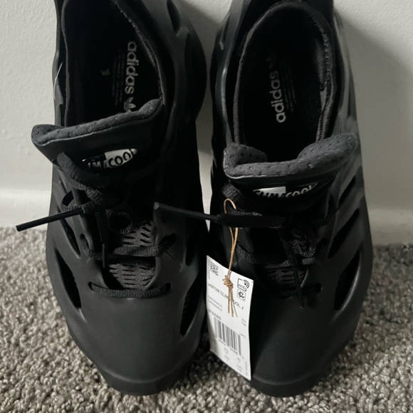 New Adidas Black Climacool Athletic Shoes - Picture 5 of 6